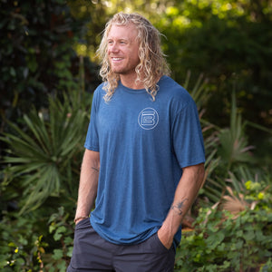 Side view of the Men's Fin Tee Shirt